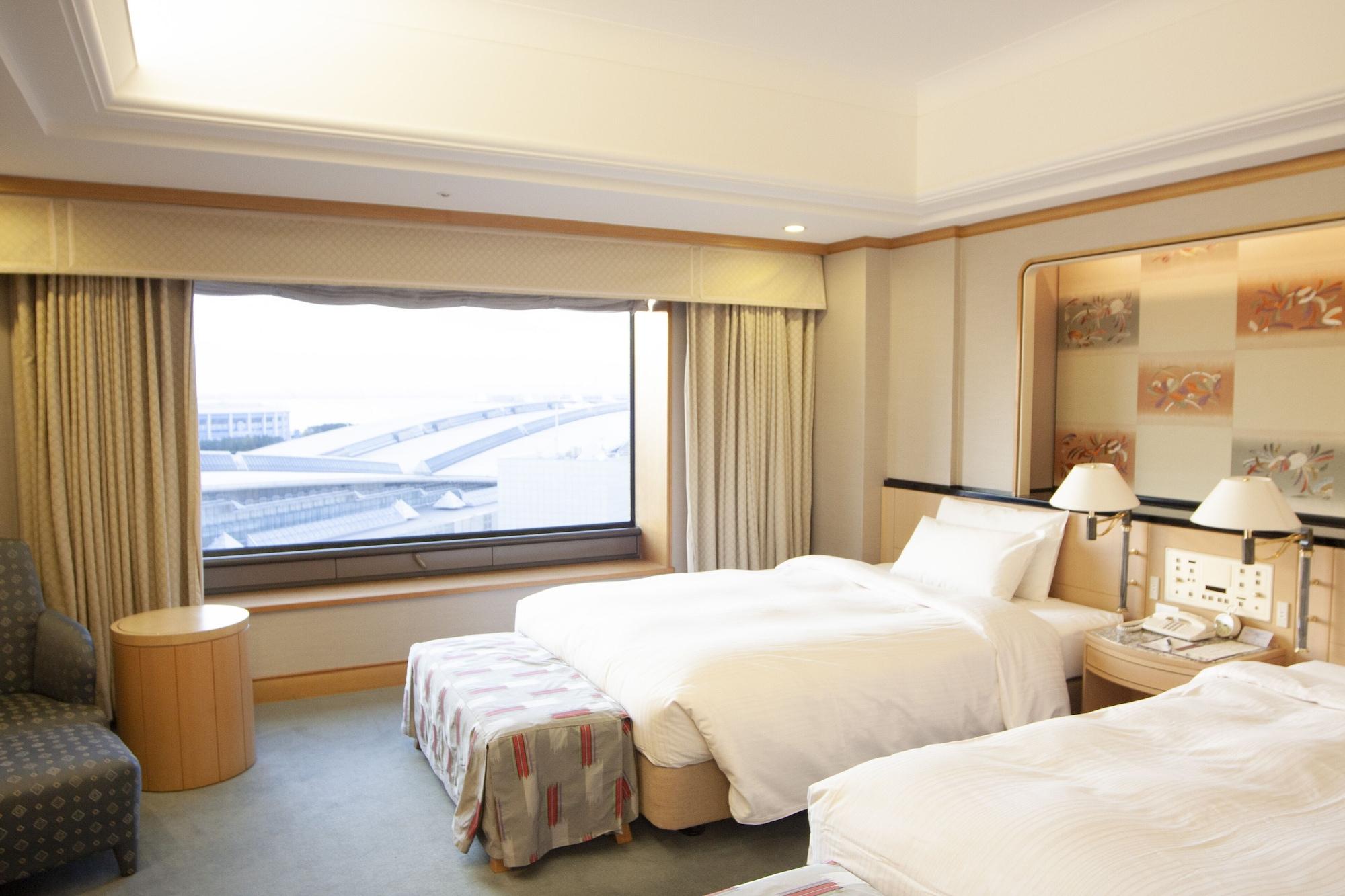 Hotel New Otani Makuhari Chiba Bagian luar foto